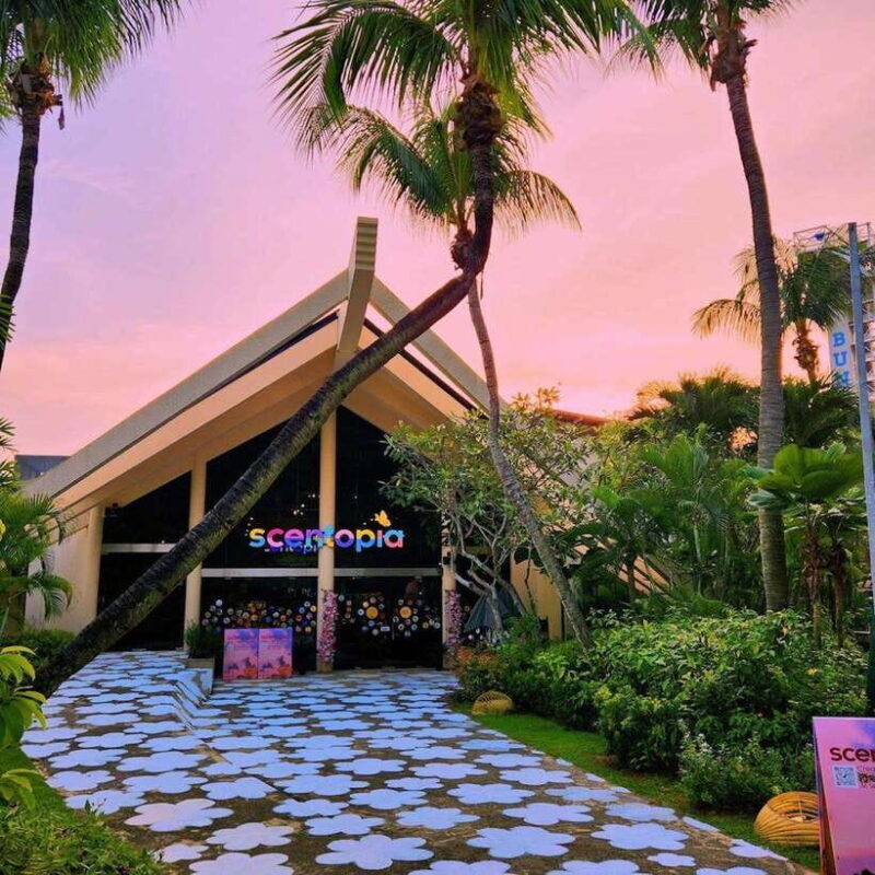 Singapore: Scent Crafting Workshop with Rainforest Orchids - Key Points