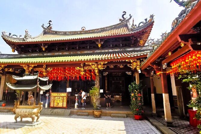 Singapore's Historic Chinatown Walking Tour with Lunch - FAQ