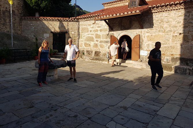 Single day rail trip from Thessaloniki to Meteora - FAQ