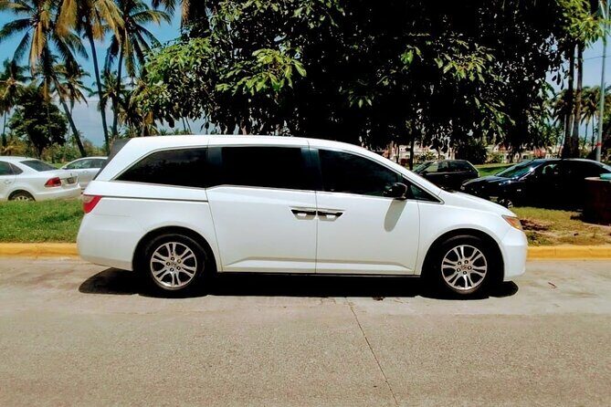 Sint Maarten Airport SXM to Sint Maarten Arrival Private Transfer - Detailed Review: Why This Transfer Service Works for You