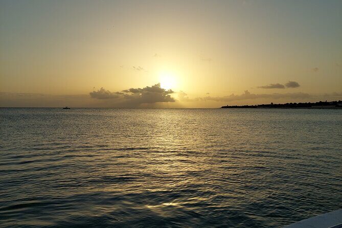 Sint Maarten Private Sunset Cruise - Discovering the Sint Maarten Private Sunset Cruise