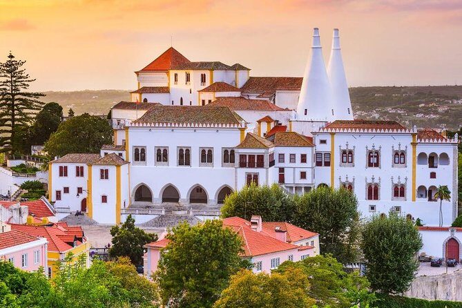 Sintra and Cascais Small Group Tour from Lisbon - Who Should Consider This Tour?