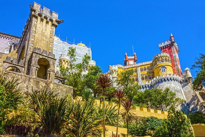 Sintra Deluxe from Lisbon with Pena Palace ticket - Exploring the Route: What You’ll See and Do