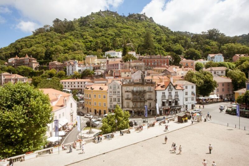 Sintra: Half-Day Tour with Royal Palace Ticket - Discover Sintra’s Charms on a Half-Day Tour from Lisbon