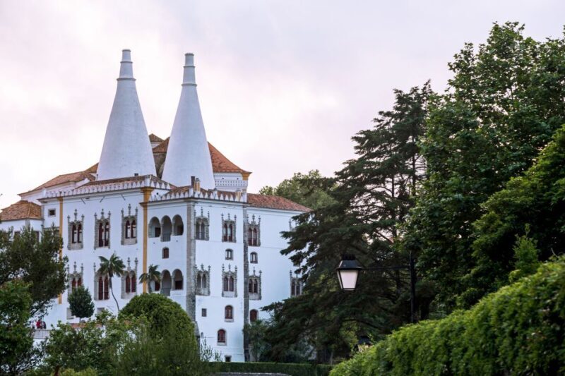 Sintra: National Palace and Gardens Skip-the-Line Ticket - Why the Sintra National Palace is a Must-Visit