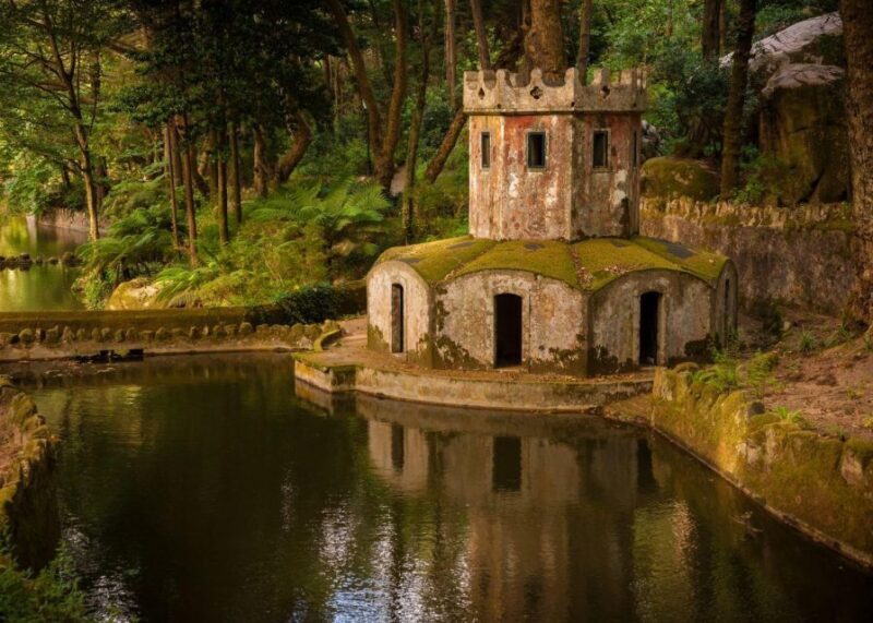 Sintra: Private Tour with Guided Pena Palace Experience - In-Depth Look at the Sintra Private Tour