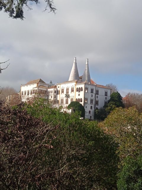 Sintra : Romantic Sintra and Lisbon Coast - FAQs