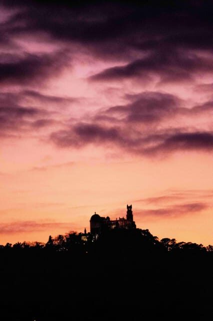 Sintra: Sightseeing Night Tour with Drinks - Discover Sintra After Dark: A Nighttime Tour of Lights, Legends, and Local Flavors