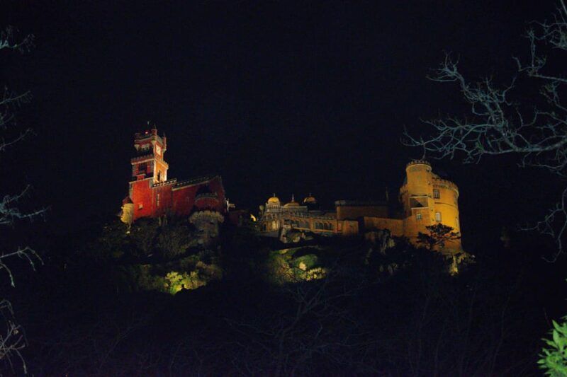 Sintra: Sightseeing Night Tour with Drinks - Who Should Consider This Tour