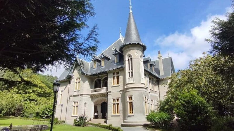 Sintra Unique Tour - Two Palaces and Azenhas do Mar - Starting Point and Transportation