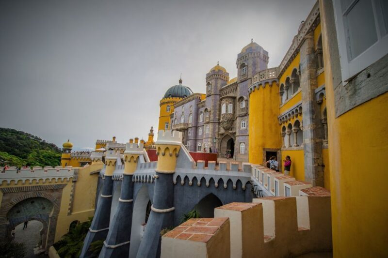 Sintra: Walking Tour with Palace, Castle, and Old Town Visit - Who Should Book This Tour?