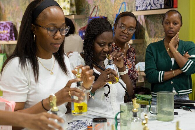 Sip and Create Bahamian Candle Making Workshop - Authentic Bahamian Crafting: Sip and Create Candle Making Workshop