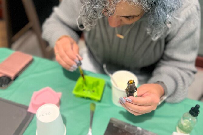 Sip and Soap Crafting Class in Newark New Jersey - In-Depth Look at the Soap Crafting Class
