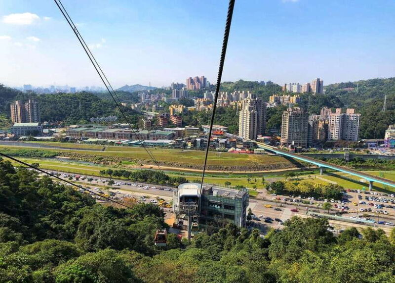 Sip & Savor:  Maokong Tea & Shenkeng Tofu Private Day Tour - FAQ