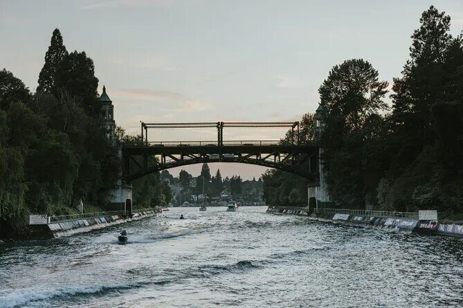 Sip & Sunset - Seattle Wine and Sights Cruise - Sip & Sunset - Seattle Wine and Sights Cruise: An Authentic Waterway Experience