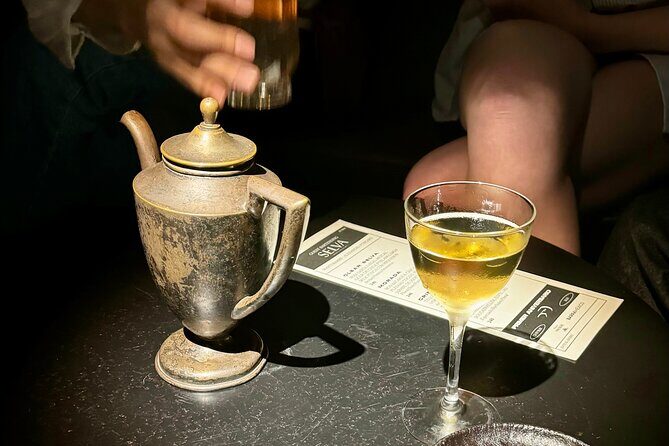 Sipping CDMX : Bar Hopping with Local Bartenders - A Detailed Look at the Experience