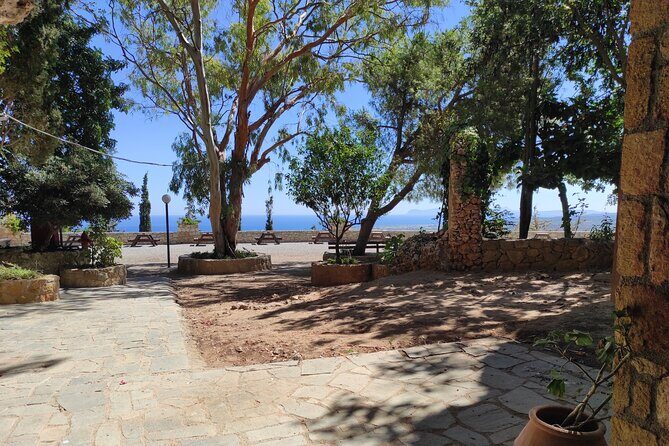 Sips of Crete: Flavors, Legends & Hidden Gems - Exploring the Itinerary in Detail