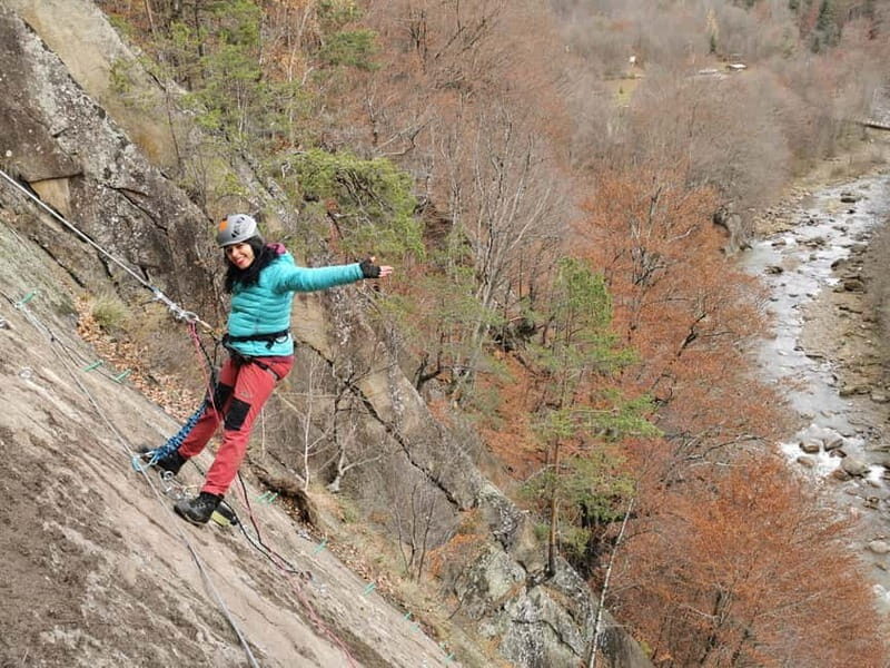 Siriu Lake Kayaking and Via Ferrata - Who Is This Tour Best For?