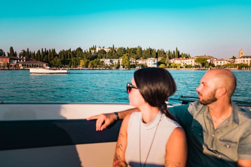 Sirmione: 25 Minute Boat Cruise around the Peninsula - Sirmione: 25 Minute Boat Cruise around the Peninsula