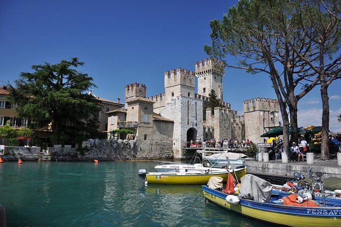 Sirmione & Verona, Lake Garda, private guided tour from Milan - The Details of the Journey