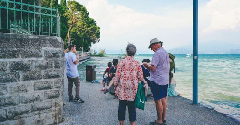 Sirmione: Village Highlights Walking & Lake Garda Boat Tour - Who Should Consider This Tour?