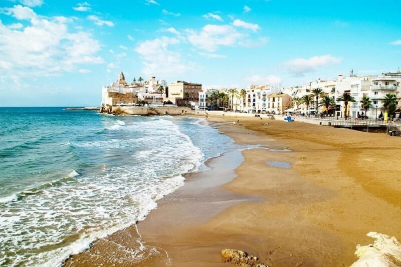 Sitges: Sailboat trip + walking tour and wine cellar tour - FAQ