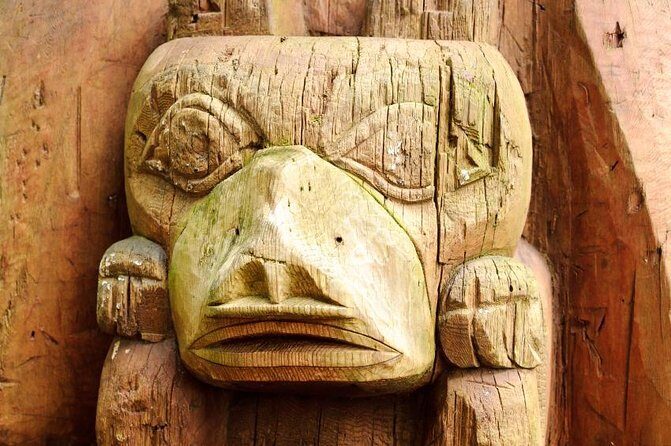 Sitka Shore Excursion: Bears, Raptor Center, & Totem Park Tour (Small Group) - Key Points