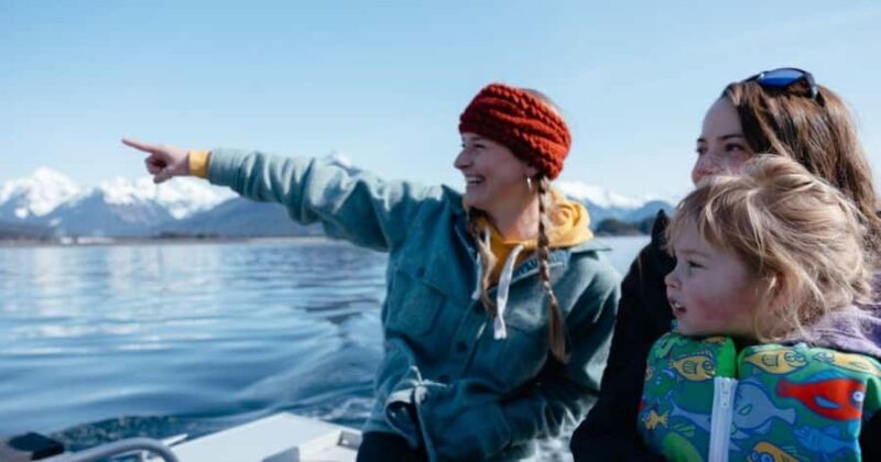 Sitka: Wildlife Boat Tour with Guide - Key Points