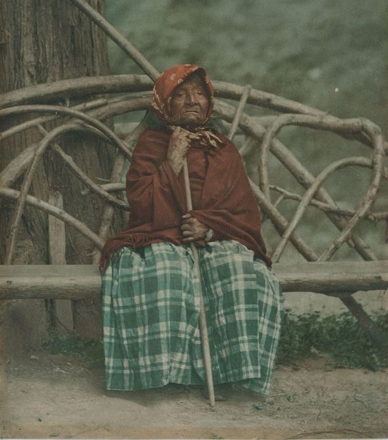 Six Women - A Historical Walking Tour - Key Points