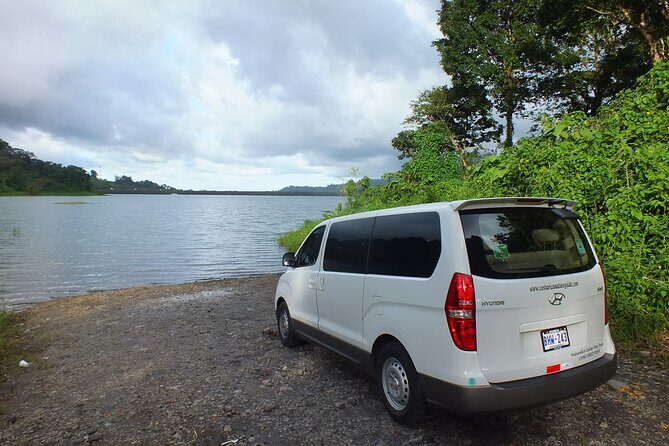 SJO Airport Transfer for 6 people to La Fortuna|Arenal Volcano - What to Expect from This Transfer Service