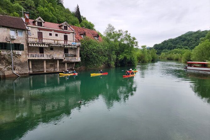 Skadar Lake on kayaks Experience with Spectacular Views - FAQ