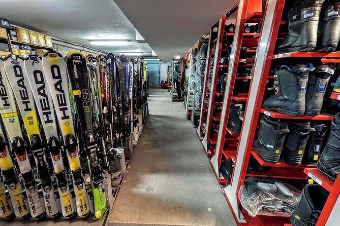 Ski and Snowboard equipment rental in Bansko - An in-depth look at the ski and snowboard rental experience in Bansko