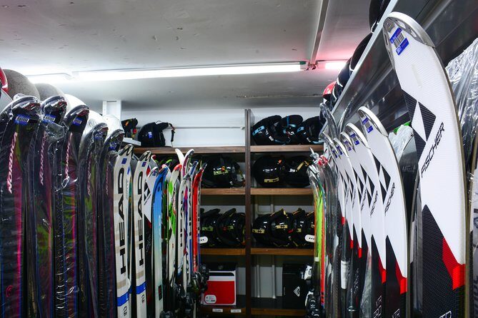 Ski and Snowboard equipment rental in Bansko - FAQ
