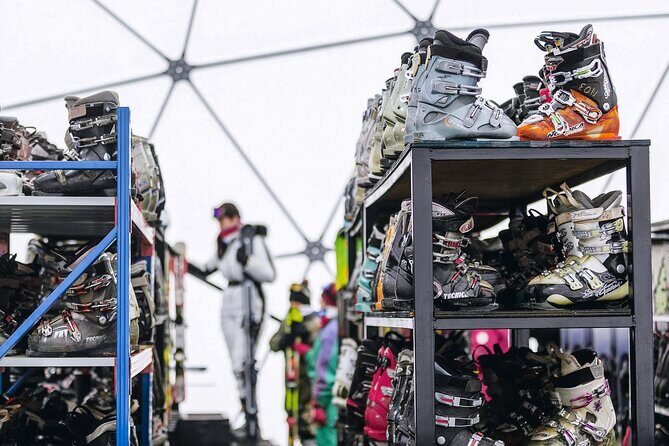 Ski experience in Colorado with round transportation and guide - FAQ