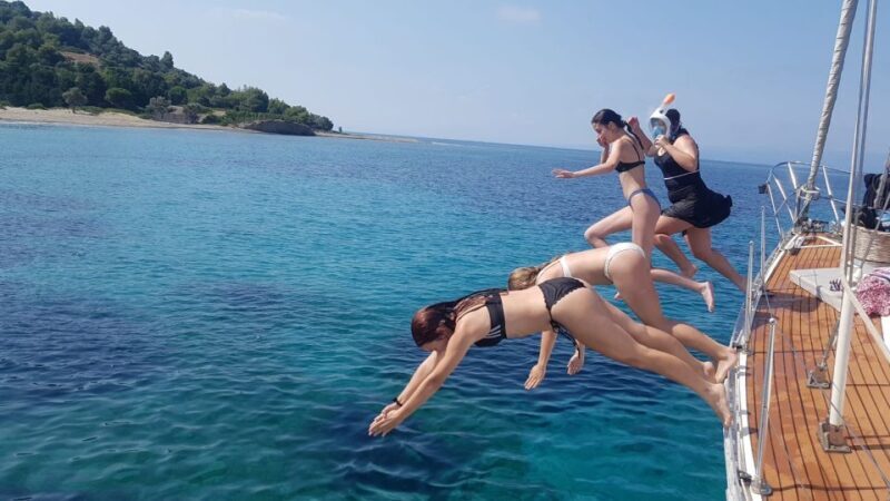 Skiathos: Day-Sailing Tour with Lunch on Board - Skiathos: Day-Sailing Tour with Lunch on Board