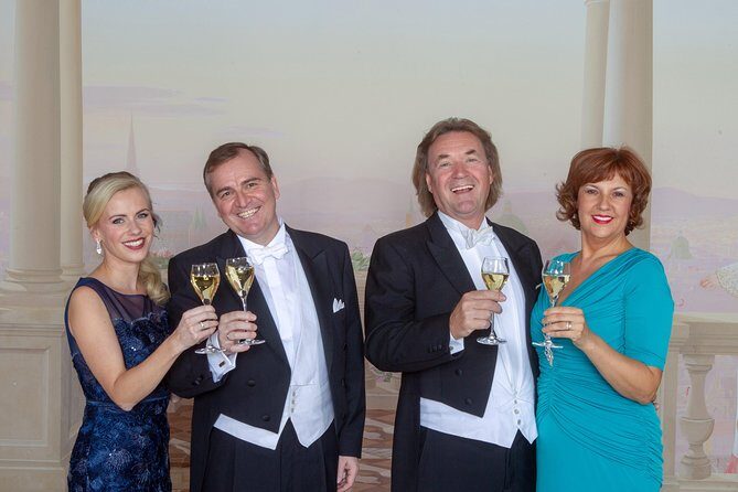 Skip the Line: Austrian Dinner Show Ticket in Vienna - Who Will Enjoy This Experience?