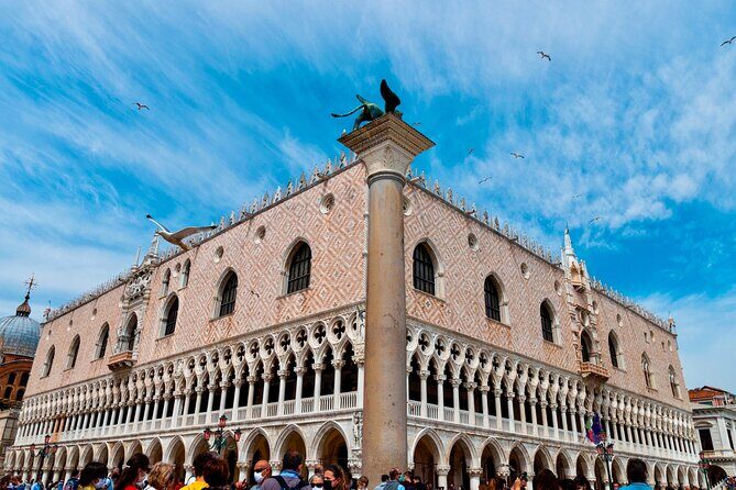 Skip the line Doge's Palace Guided Walking Tour in Venice - In-Depth Review: What to Expect and Why It Matters