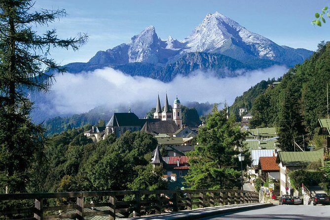 Skip-the-Line: Eagle's Nest in Berchtesgaden Tour from Salzburg - The Sum Up