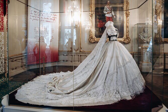 Skip-the-Line Empress Sisi Museum, Hofburg & Gardens Tour - Practical Tips for Maximizing Your Experience