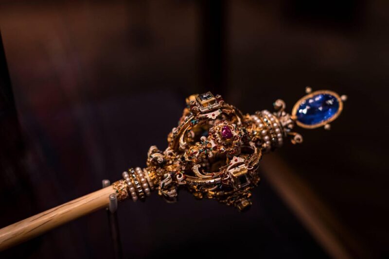 Skip-the-line Imperial Treasury Vienna Private Guided Tour - FAQ
