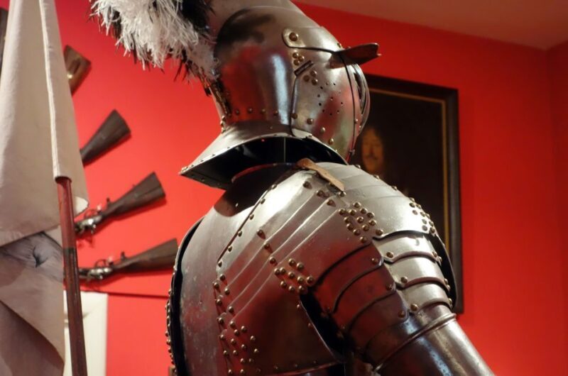 Skip-the-line Lobkowicz Palace Private Tour & Concert - FAQ