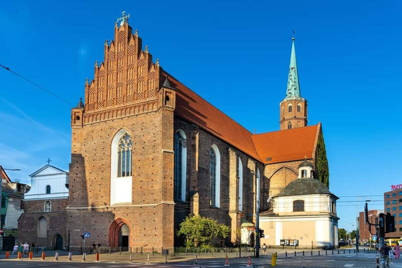 Skip-the-line National Museum and Old Town Private Tour - A Deep Dive into the Experience