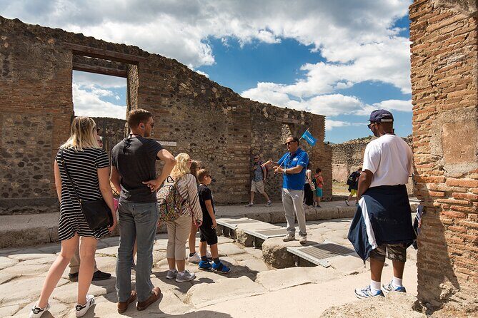 Skip the Line: Pompeii Express Small Group Guided Tour - Who Should Consider This Tour?