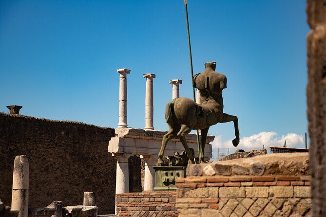 Skip the Line Pompeii Guided Tour Small Group or Private Option - Why It Offers Good Value