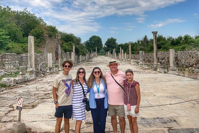 SKIP-THE-LINE: Private Highlights of Ephesus Tour with Skip-the-Line - The Saint John Basilica and Nearby Attractions