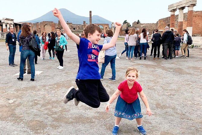 Skip-the-line Private Tour of Pompeii for Kids and Families - An In-Depth Look at the Family-Friendly Pompeii Tour