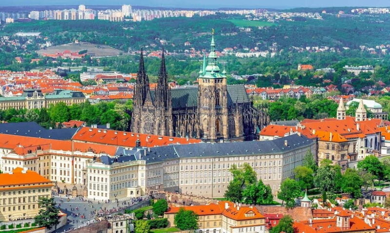 Skip-the-Line Private Tour of Prague Castle & Hidden Gems - A Deep Dive into the Prague Castle & Hidden Gems Tour