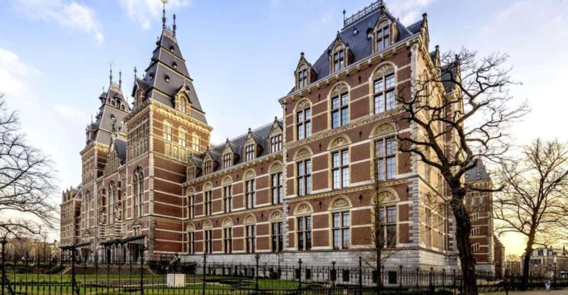 Skip-the-line Rijksmuseum and Old Town Private Guided Tour - A Deep Dive into the Art and City Experience