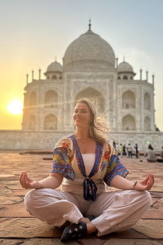 skip the line taj mahal tour with private tour guide - The ultimate Taj Mahal visit: skip the line with a private guide