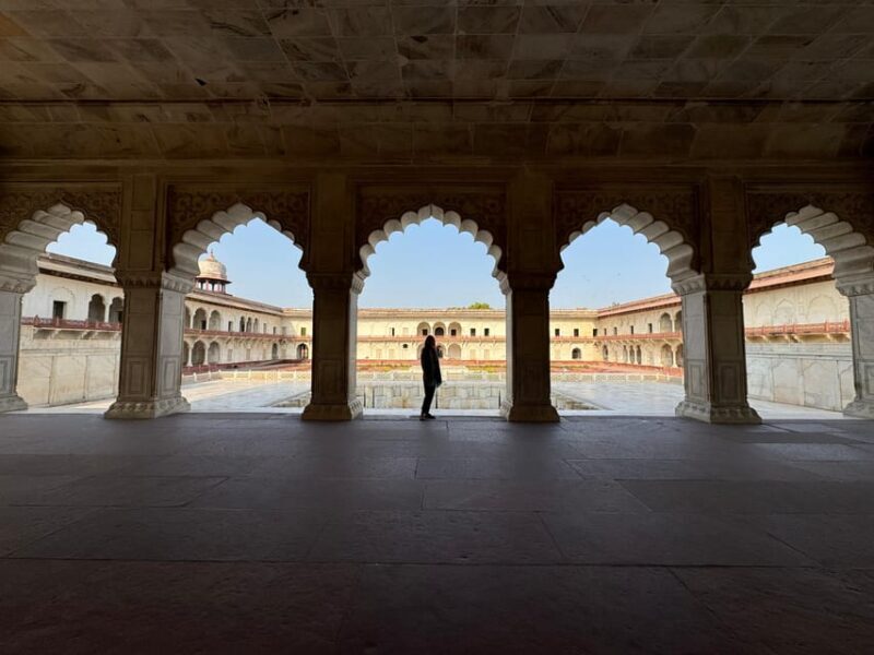 skip the line taj mahal tour with private tour guide - The detailed experience: what to expect